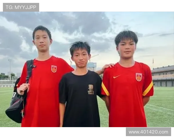 铜梁龙签约U17国少彭显宸